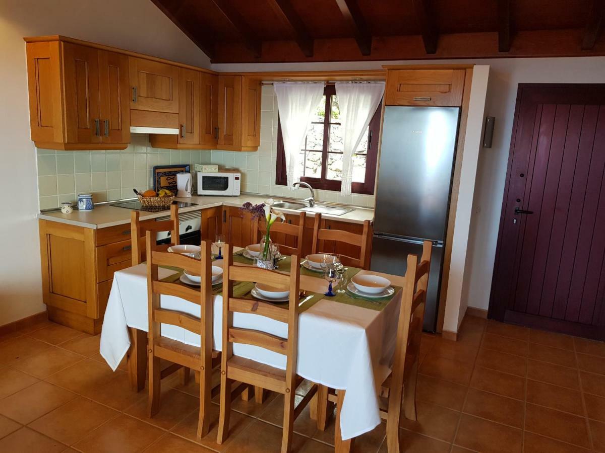 Apartamentos Nisdafe Frontera Luaran gambar