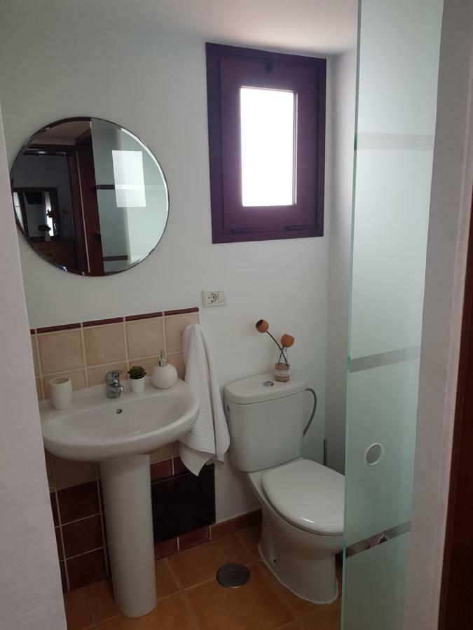 Apartamentos Nisdafe Frontera Luaran gambar