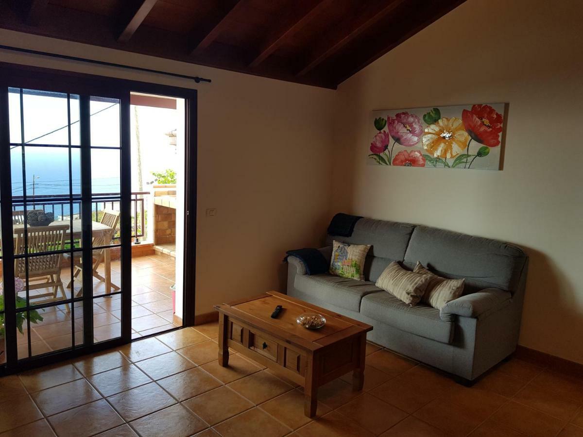 Apartamentos Nisdafe Frontera Luaran gambar