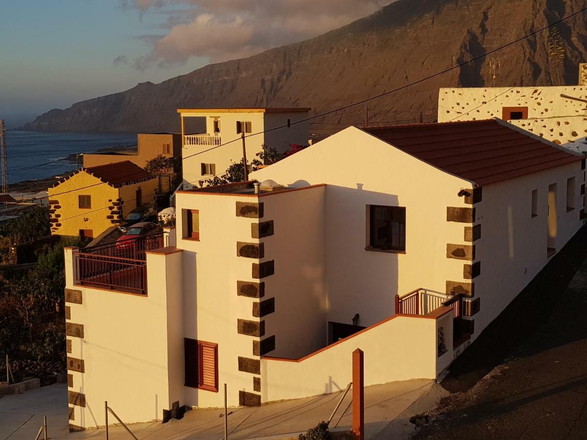 Apartamentos Nisdafe Frontera Luaran gambar